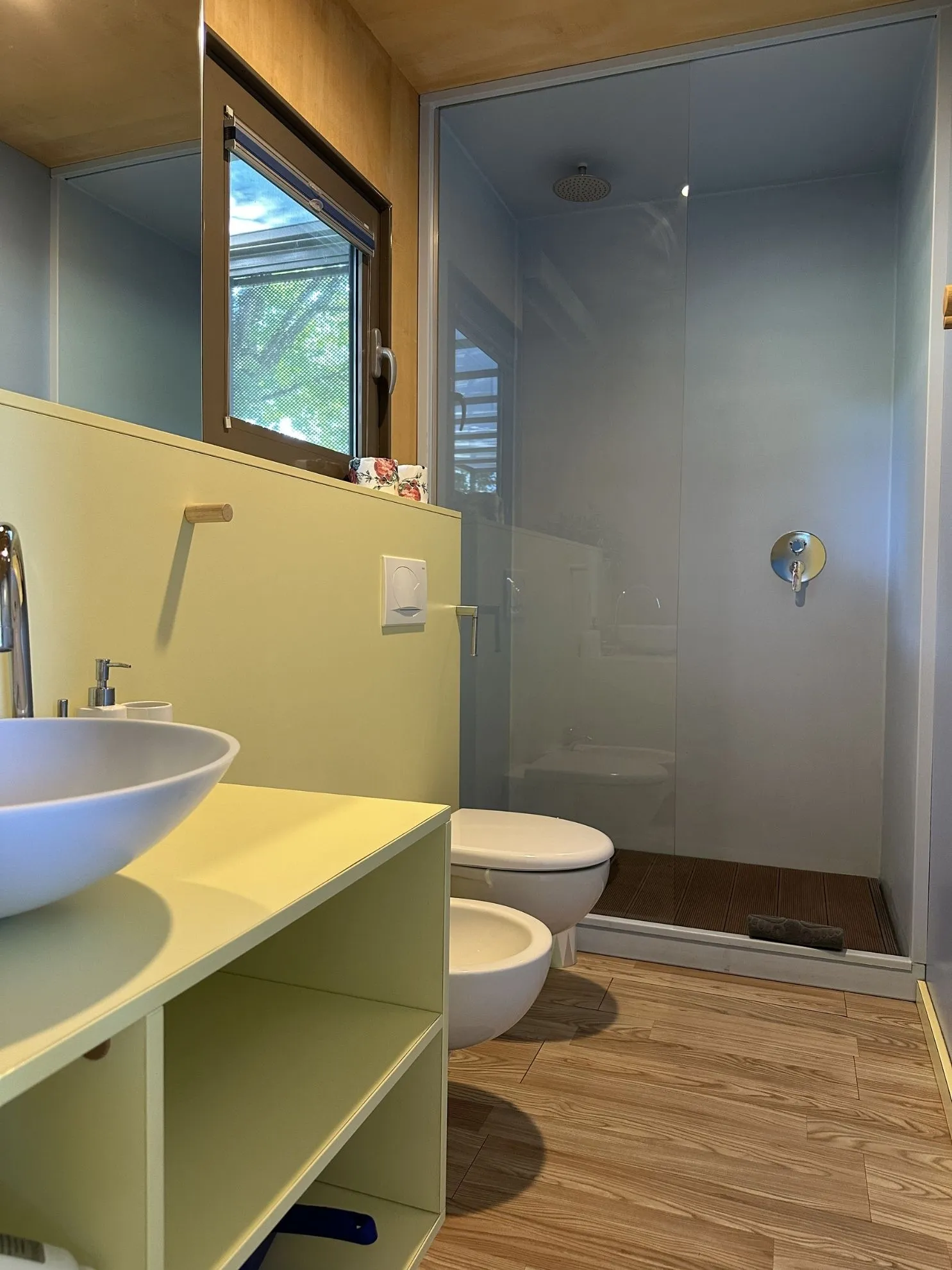 Magnolia BB2 kopalnica